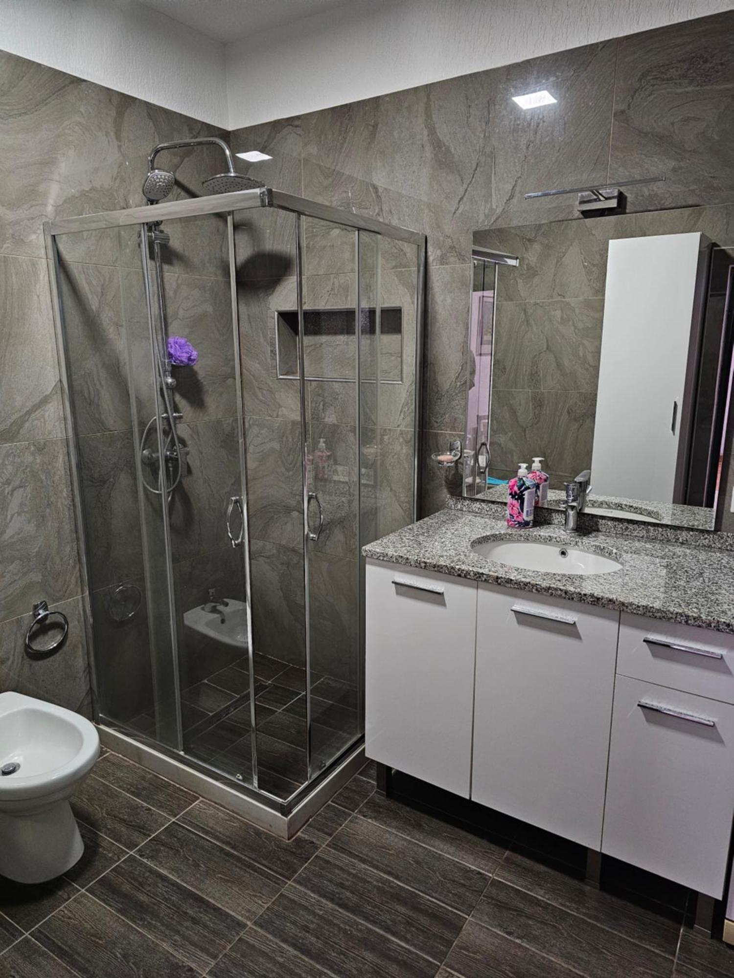 Geljus Apartment Tirana Kültér fotó